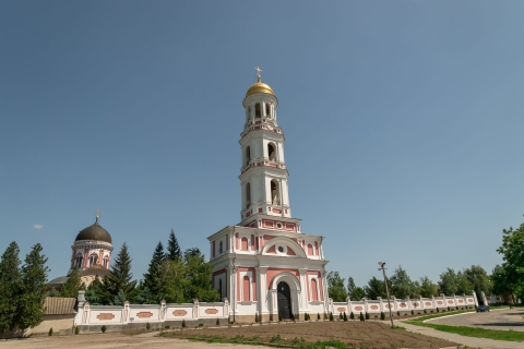 desde Moldavia: Transnistria, Monasterio de Bender Curchi en coche