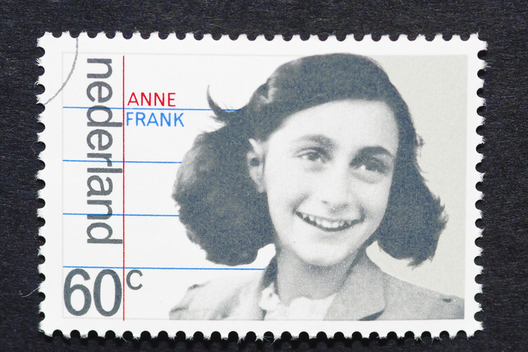 Anne Frank and Jewish Cultural Quarter Tour Tour in English