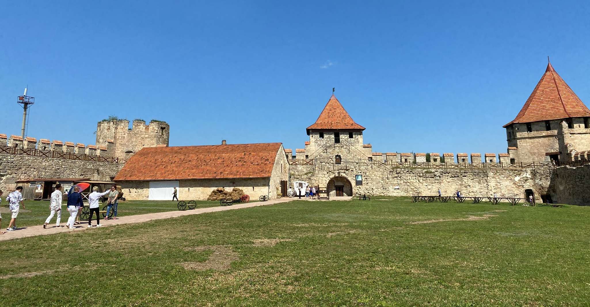 from Moldova, Soviet tour toTransnistria, Bender safe tour - Housity