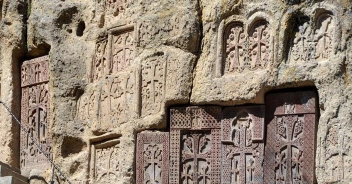 Echmiadzin, Zvartnots, Khor Virap, Garni, Geghard | GetYourGuide