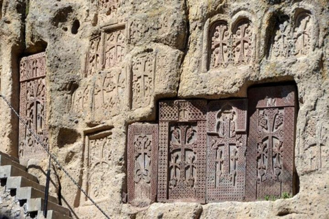 Yerevan: Khor Virap, Garni, Geghard, Echmiadzin e ZvartnotsTour privato senza guida