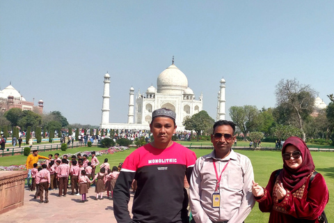 From Delhi : Private Taj Mahal and Agra Fort Trip by Car Private Ac Car and Tour Guide only