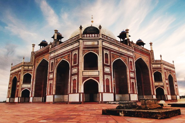 Visit Delhi Full-Day Guided Sightseeing Tour of Old & New Delhi in New Delhi