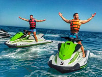 Valencia, Pobla de Farnals Jet Ski Rental & Beach Club Pool - Housity