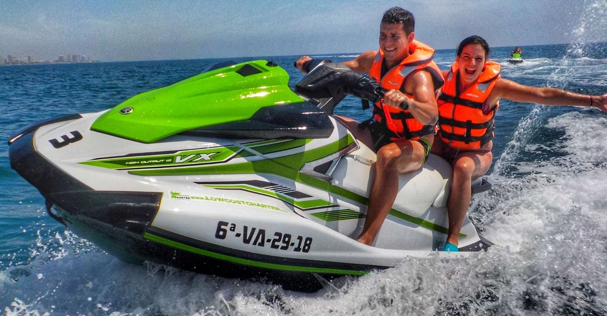 Valencia, Pobla de Farnals Jet Ski Rental & Beach Club Pool - Housity