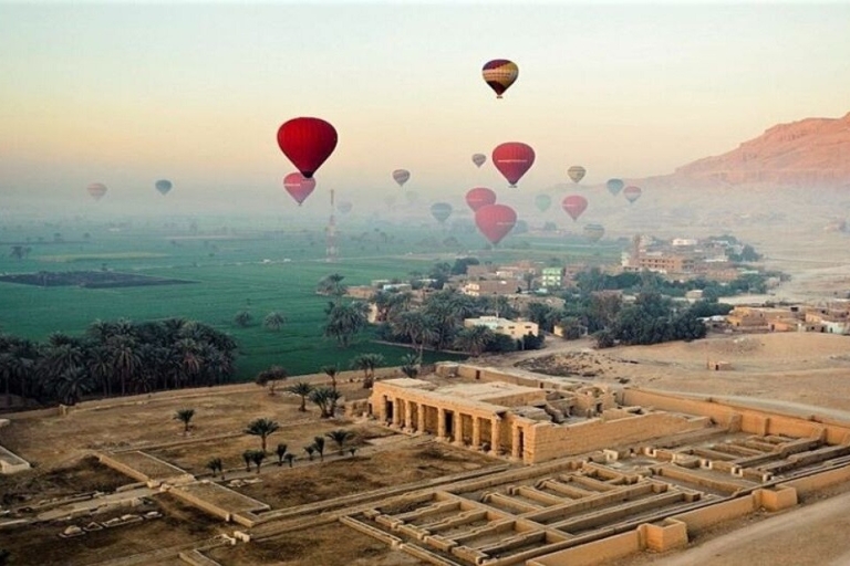 Vanuit Hurghada: Luxor-tour van 1 nacht, heteluchtballon, transfer
