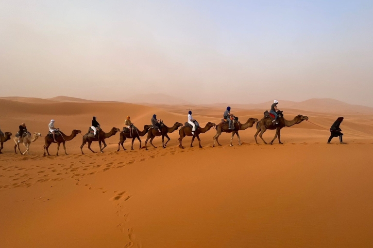 De Marrakech a Merzouga: Aventura de 3 días por el desierto (Recomendado)Tienda de campaña estándar para el desierto
