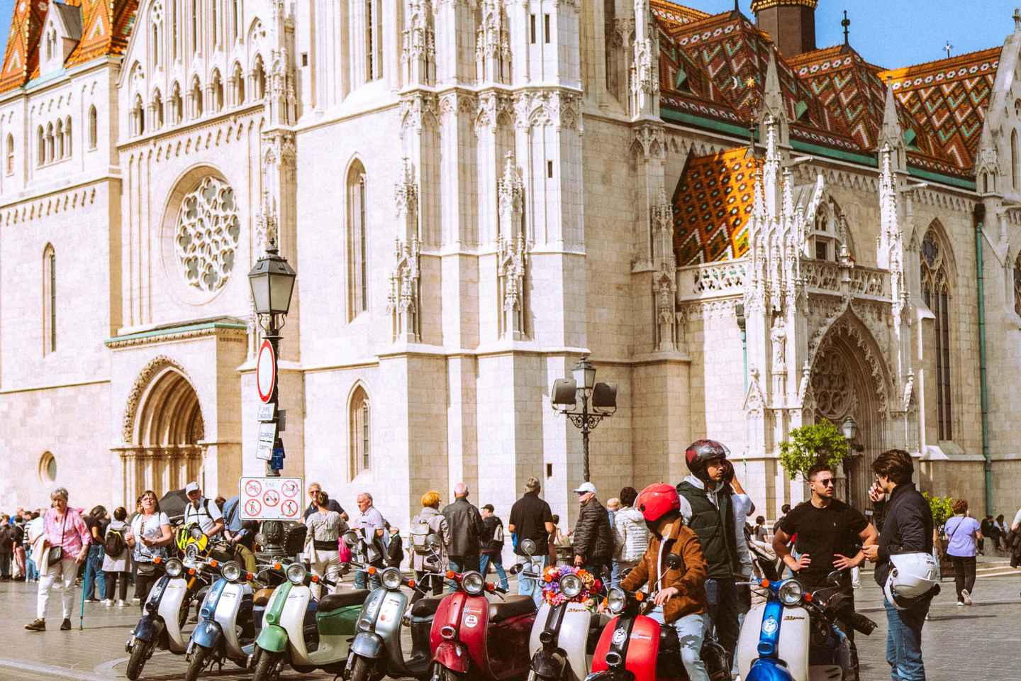 Budapest Sightseeing Tour: Explore the City on a Scooter