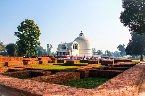 Circuit bouddhiste de 15 jours en Inde et au Népal avec Taj Mahal