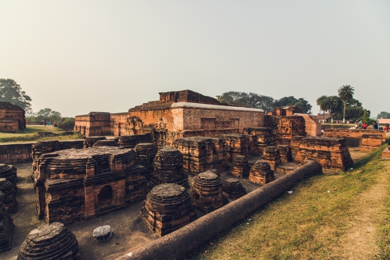 15-daagse boeddhistische trailtour in India en Nepal met Taj Mahal