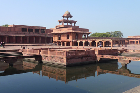 Agra: dagtocht naar Taj Mahal, Agra Fort en Fatehpur SikriTour met toegangsprijs, auto en gids