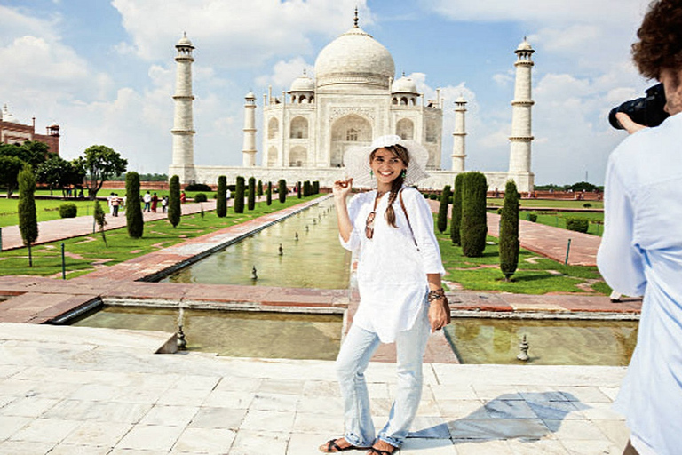 Agra : excursion d'une journée au Taj Mahal, au fort d'Agra et à Fatehpur SikriVisite avec voiture et guide uniquement