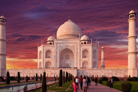 Day Trip to Agra and Taj Mahal by Gatimaan Express 2nd Class Train Tickets, Car for Sightseeing and Local Guide