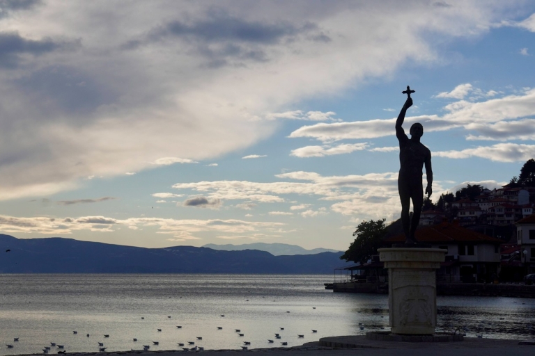 Von Tirana aus: Gemeinsame Tagestour nach Ohrid (Mindestgröße erforderlich)Gemeinsame Gruppenreise nach Ohrid von Tirana aus