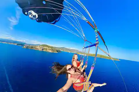 Nizza: Avventura in parasailing con vista sulla Costa Azzurra