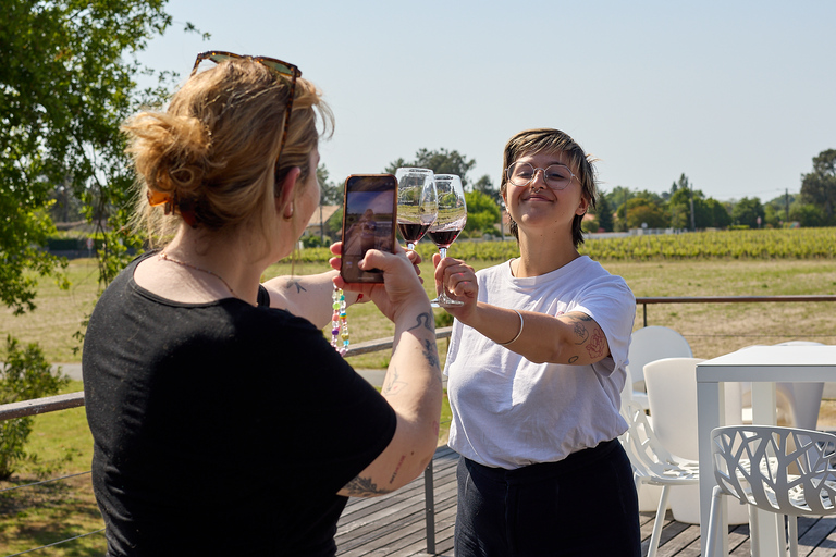 Burdeos: experiencia vinícola de día completo en Saint-Emilion y MedocBurdeos: experiencia vinícola de Margaux y St-Emilion