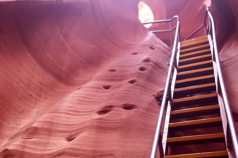 Flagstaff & Sedona: Private Lower Antelope Canyon Day Trip PRIVATE LOWER Canyon Hike Sedona/Flagstaff Pick-Up