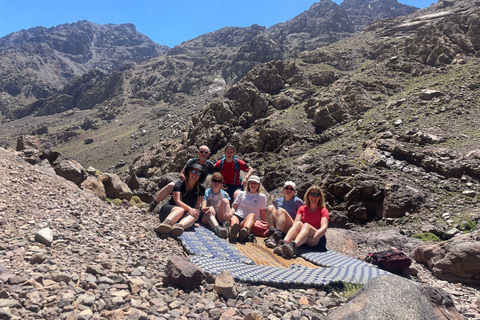 Marrakesh: Aldeias Berberes, Atlas e Vales Verdes - Caminhada de 4 dias