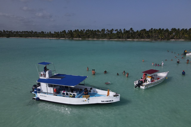 Desde Punta Cana: Saona, Canto de la Playa en grupo reducidoDesde Punta Cana: crucero por el Parque Nacional Cotubanama con almuerzo