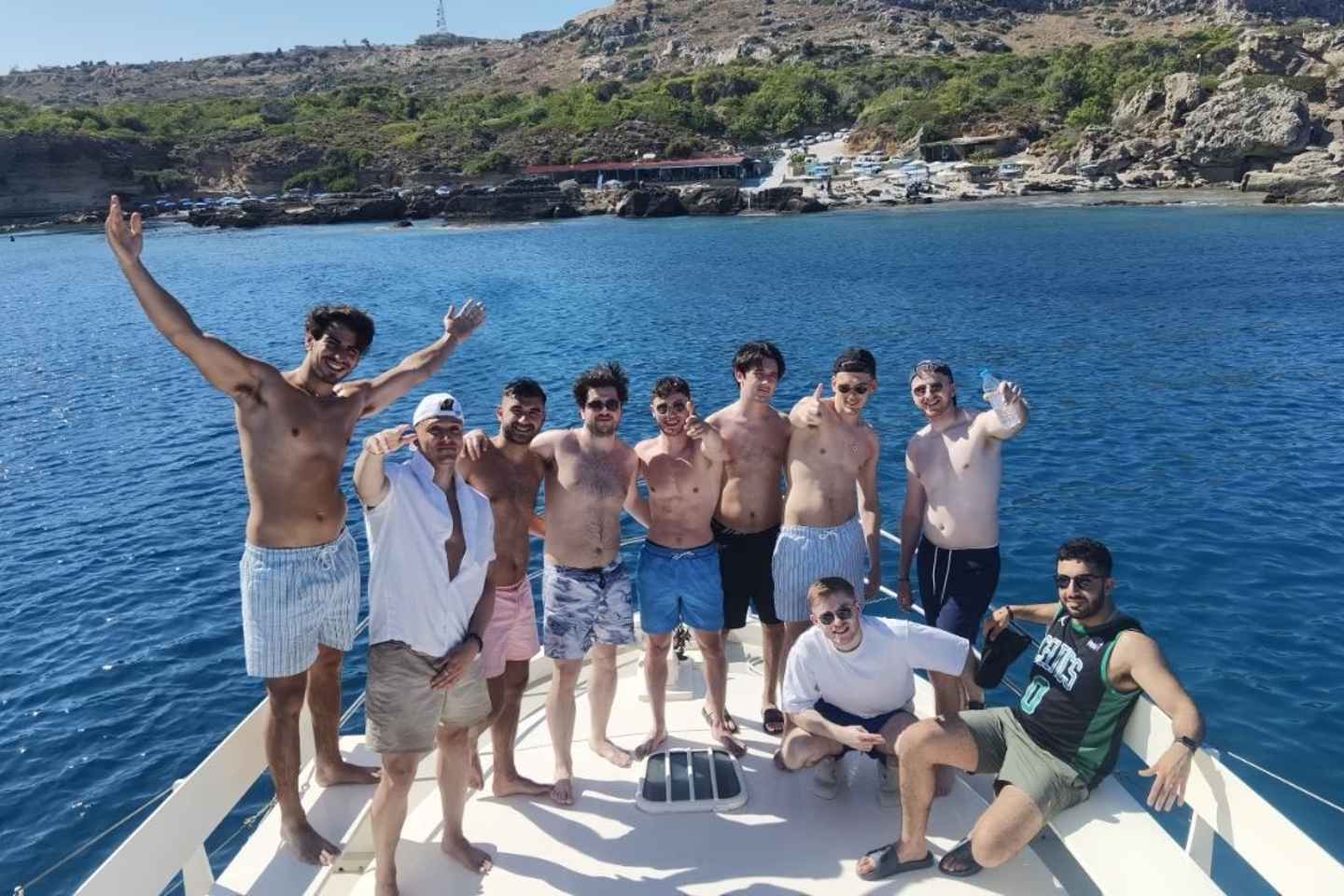 «Частный круиз на закате до 11 человек»