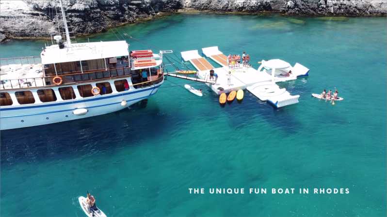 Rodi: crociera in barca con cibo, bevande, SUP, kayak e nuoto