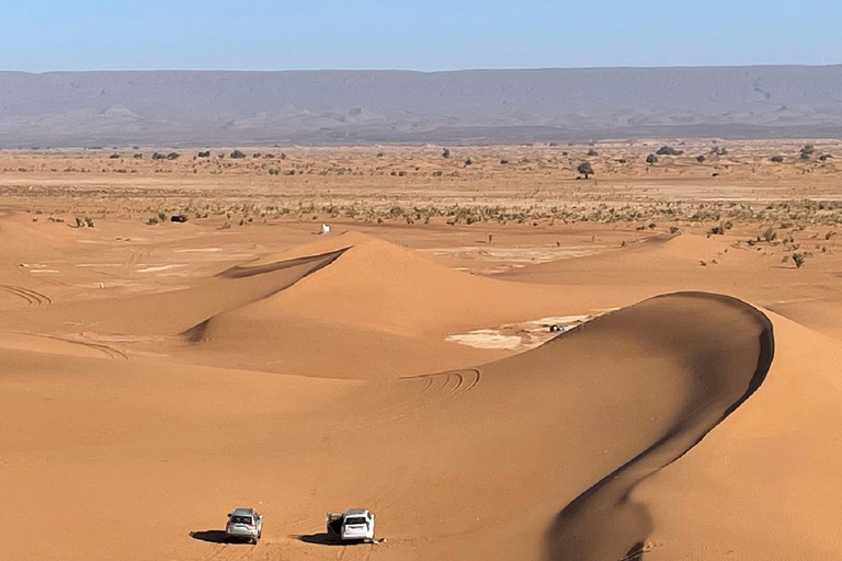 Circuit en Jeep 4×4 dans le désert du Sahara avec déjeuner et transferts à l&#039;hôtel