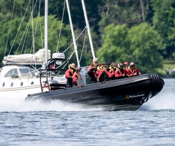 Stockholm: 2-Hour RIB Speed Boat Tour of the Archipelago
