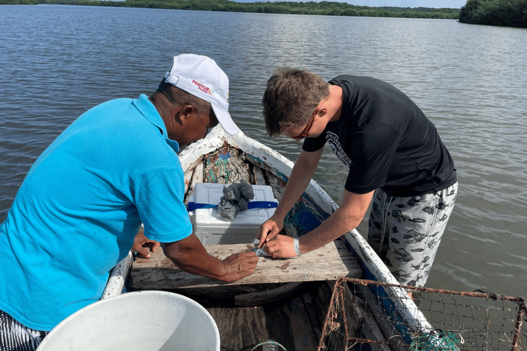 Pêche au filet, pêche au crabe, observation des oiseaux Expérience locale + déjeunerPêche au crabe, pêche au filet, observation des oiseaux Expérience locale + déjeuner