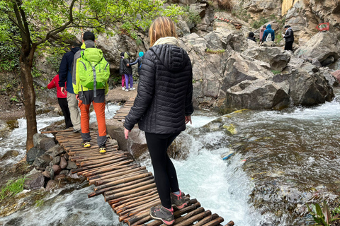 Atlasgebirge, Wandern und Mittagessen mit Radouane und seiner Mutter