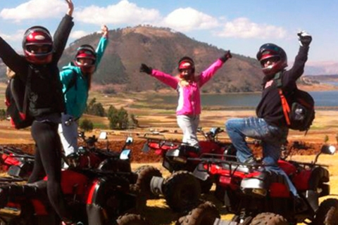Depuis Cusco : Excursion en VTT à Moray, mines de sel et tyrolienne