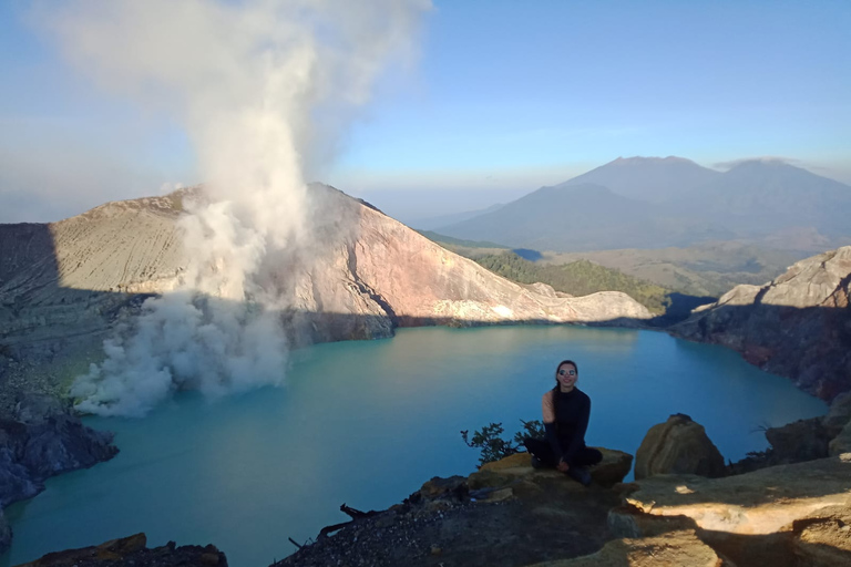 Yogyakarta: tour di 3 giorni a Bromo e Ijen con hotel e biglietti d&#039;ingressoYogyakarta: Bromo, Ijen: escursione di 3 giorni con hotel e biglietti d&#039;ingresso