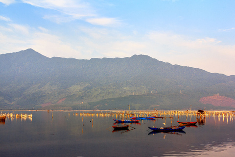 Hoi An - Hue mit dem Privatwagen über den Hai Van Pass, Goldene Brücke