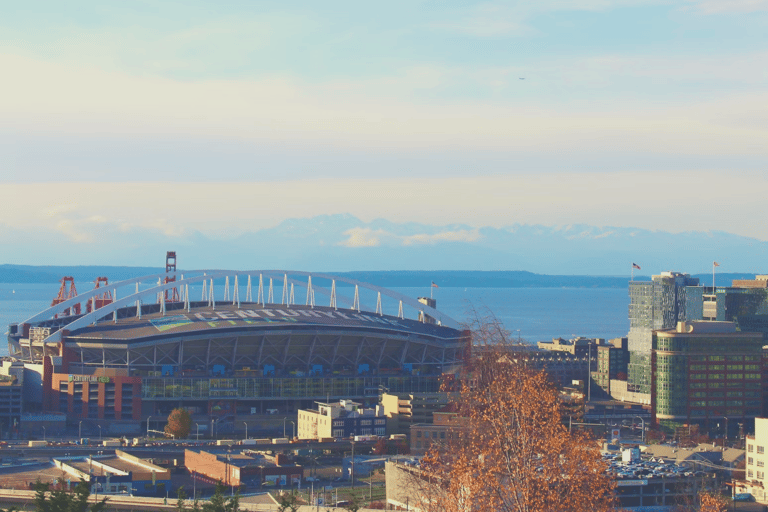 Seattle: Seattle Seahawks Football Game Ticket Club Level