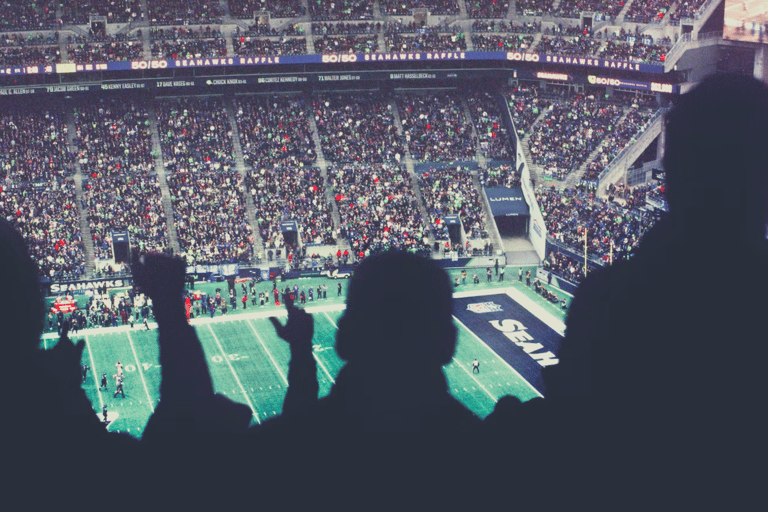 Seattle: Seattle Seahawks Football Game Ticket Club Level