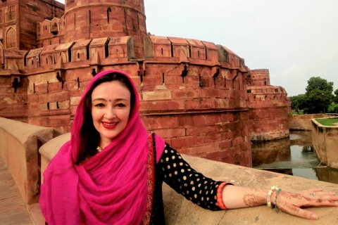 Von Delhi aus: Taj Mahal Sonnenaufgang und Agra Fort TourAuto + Reiseführer + Eintrittskarten zu den Sehenswürdigkeiten