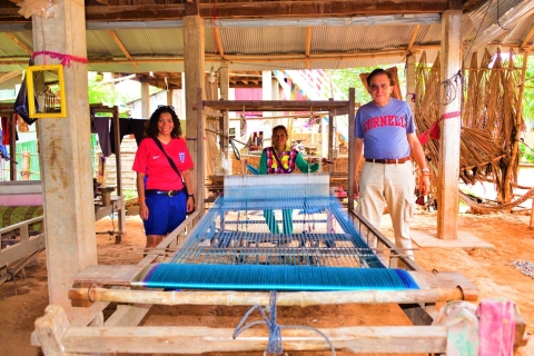 Stadstour door Phnom Penh en privédagtour Koh Dach Silk Island