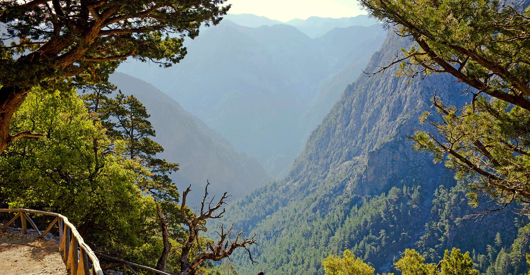 萨马里亚峡谷 - Hizvo