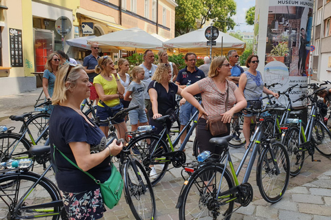 Viena: excursão guiada de bicicleta pelos destaques da cidadeExcursão de bicicleta guiada privada de 3 horas