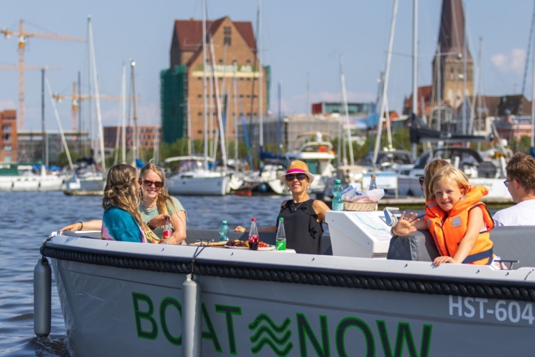 Rostock: łodzie elektryczne - bez prawa jazdy - 6 osóbWynajem na 2 godziny