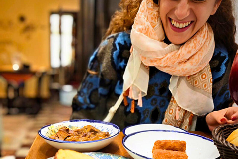 Malaga: Local Tapas Tour into Real Andalusian Culture Malaga: Local Tapas Tour into Real Andalusian Culture -ITA