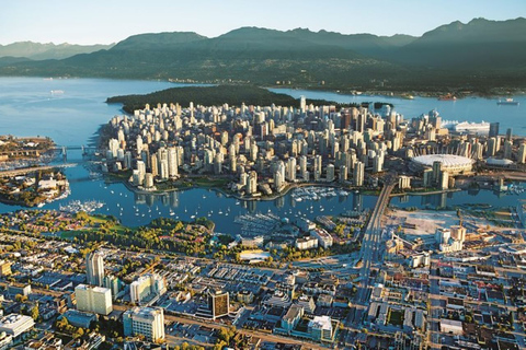 3hr Private Sightseeing Tour Vancouver (from Vancouver City) Luxury Sedan (2 people,2 Bags)