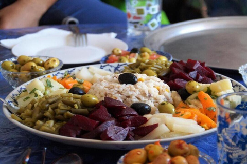 Atlasgebergte, wandelen en lunchen met Radouane en zijn moeder