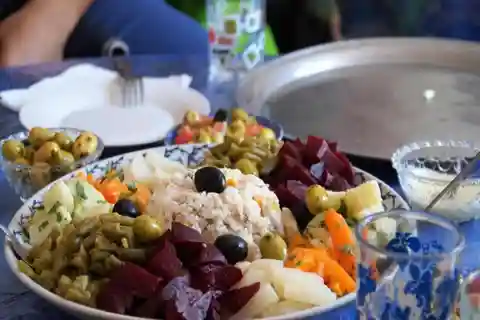 Depuis Marrakech : Excursion d'une journée en famille ou entre amis dans les montagnes de l'Atlas