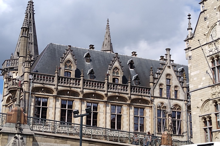 Ghent: Private Tour in Historical Center