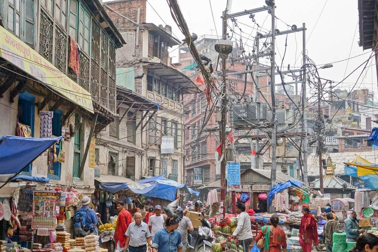 Kathmandu: Photography Tour – Temples, Markets & Sunrise