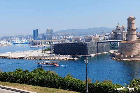 Marselha vista de dentro, Experiências locais