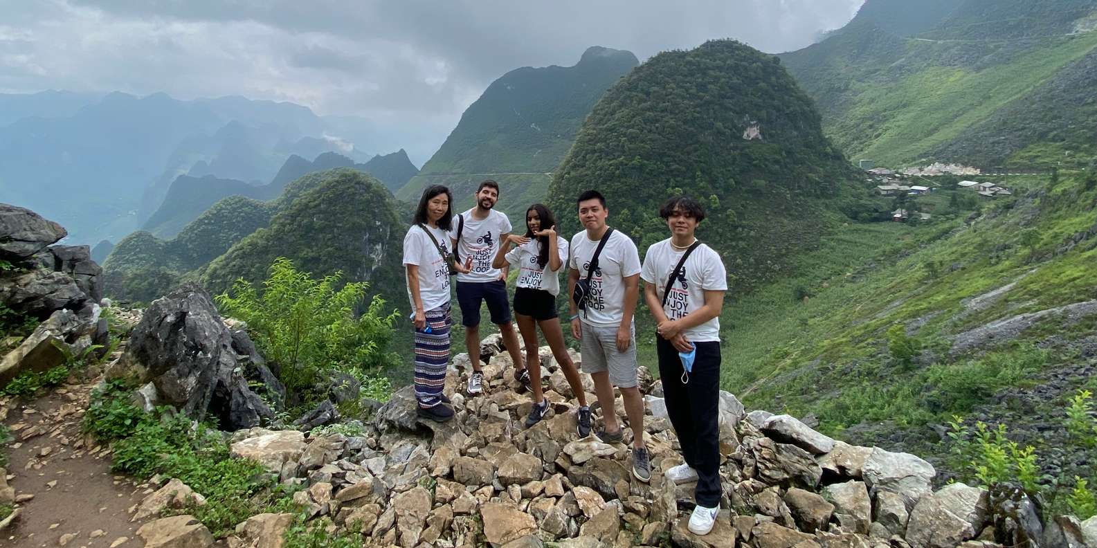 From Hanoi: 2-Day 2-Night Ha Giang Loop Motorbike Tour