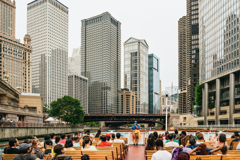 Chicago: Architecture River Cruise Skip-the-Ticket LineTreffpunkt Navy Pier