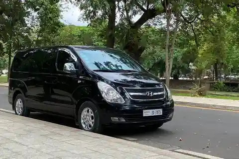Private Transfer From Phnom Penh to Sihanoukville