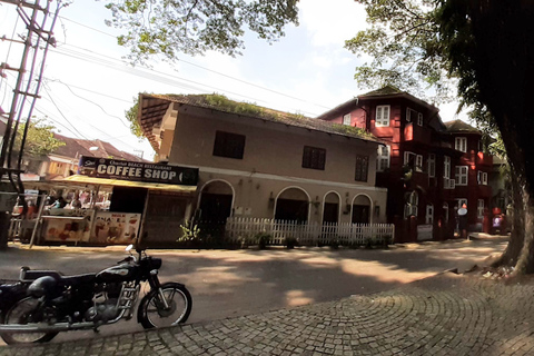 Tour privato dell&#039;esperienza Tuk Tuk a Fort Kochi e alla Città Ebraica.